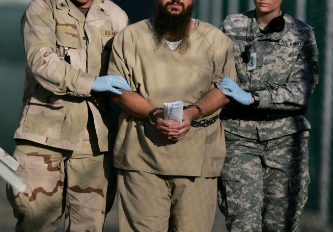 Pentagon Releases 9 Guantanamo Inmates