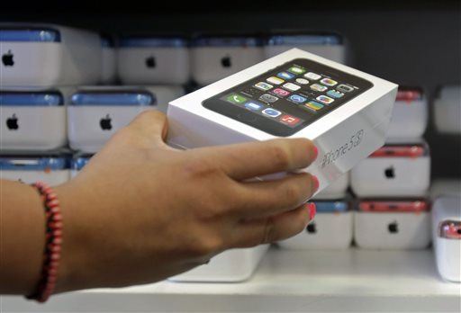 Feds Drop 2nd iPhone Fight With Apple