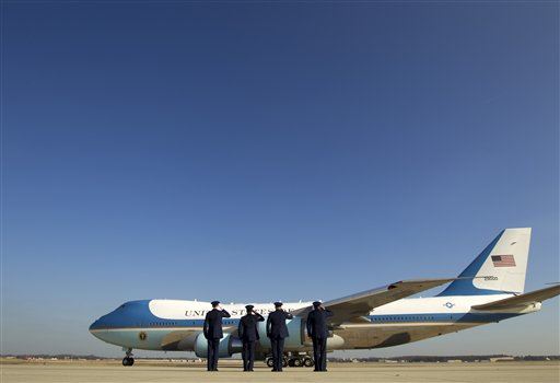 Home of Air Force One Locked Down Over Bomb Threat