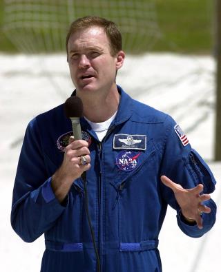 Ex-NASA Astronaut Faces Murder Charges