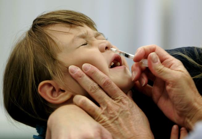 Report: Flu Vaccine Nasal Spray Is Highly Ineffective