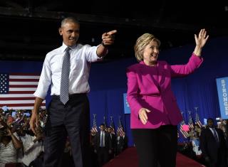 Obama Stumps for Clinton at 1st Joint Campaign Stop