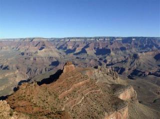 Woman Posts Photo at Grand Canyon Edge, Falls to Death