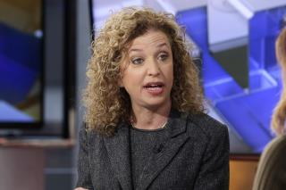 Debbie Wasserman Schultz Will Resign from DNC