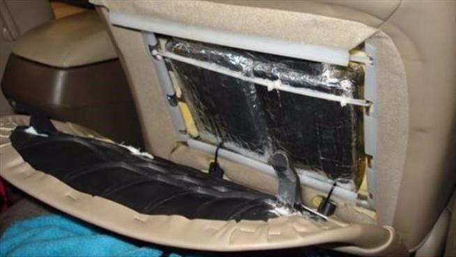 Border Patrol Finds 2 Kids, $460K in Cocaine in Woman's Car