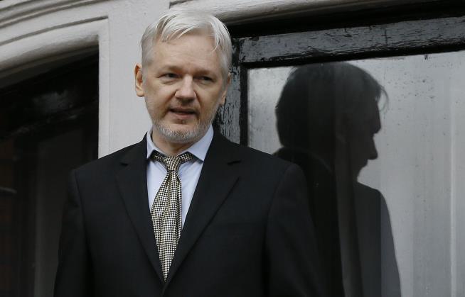 WikiLeaks Is 'Working On' Hacking Trump's Taxes...Or Not