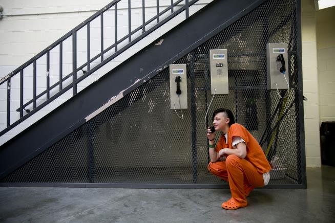 Number of Jailed Women Surges as Male Inmates Decline
