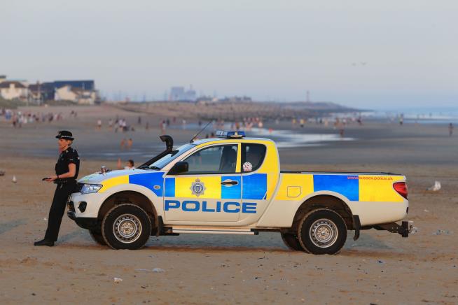 5 Men Drown at UK Beach on Hottest Day of Year