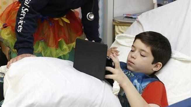 Docs Say iPads Work Like Sedatives for Kids Pre-Surgery