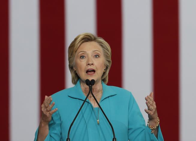 FBI: Laptop With Clinton Emails Is Missing