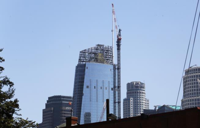 There's a New Tallest Building West of the Mississippi