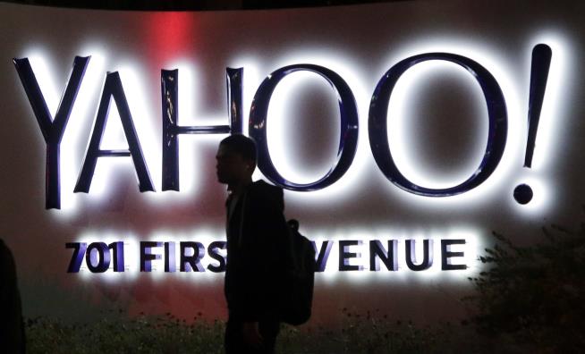 What Yahoo Users Should Do After Biggest Hack Ever