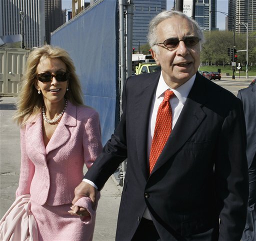 Feds Approve Icahn's Yahoo Stock Buys