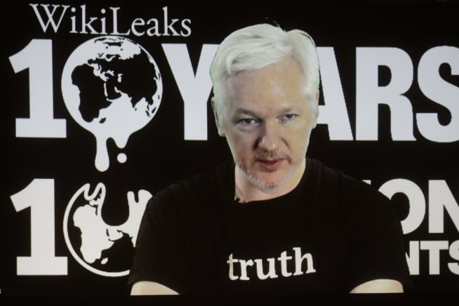 Ecuador: We Have 'Temporarily Restricted' Assange's Internet