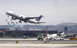United to Charge Higher Fares for Carry-on Bags