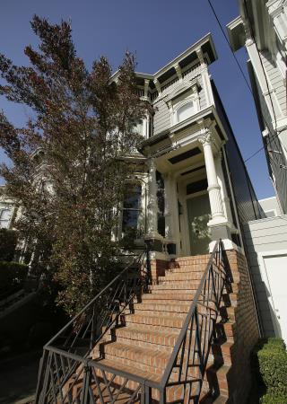 Full House Creator Buys 'Tanner' Home