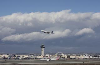 Error Sends Jet Into Path of Other Plane in California
