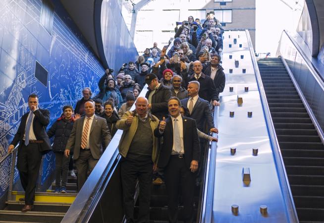 After 98-Year Wait, NYC Opens New Subway Line