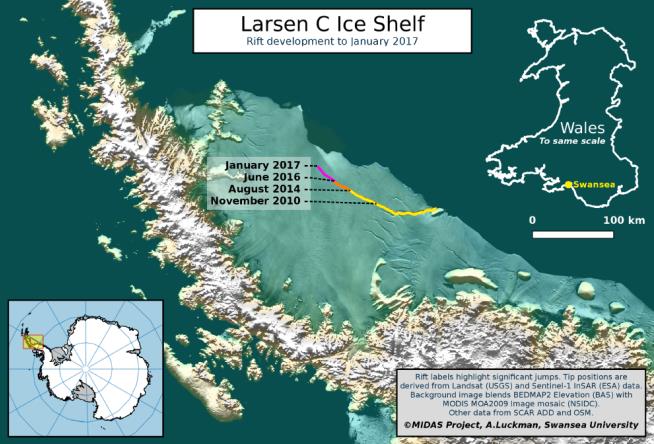 Delaware-Sized Iceberg Clings to Shelf by 'a Thread'