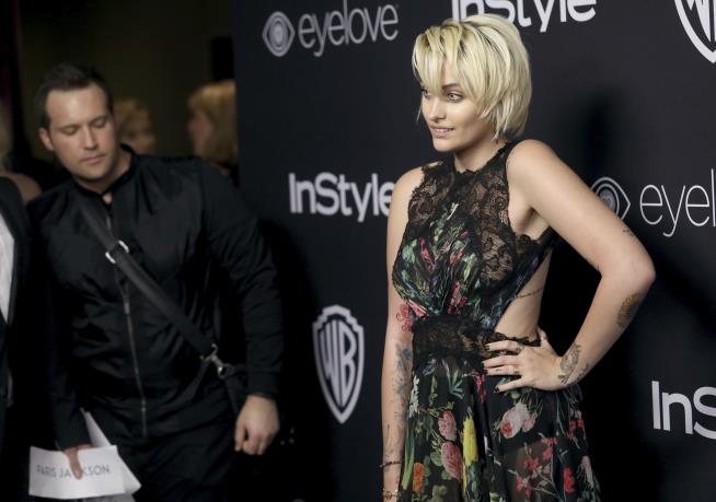 Here's How Paris Jackson Feels About White Guy Playing Her Dad