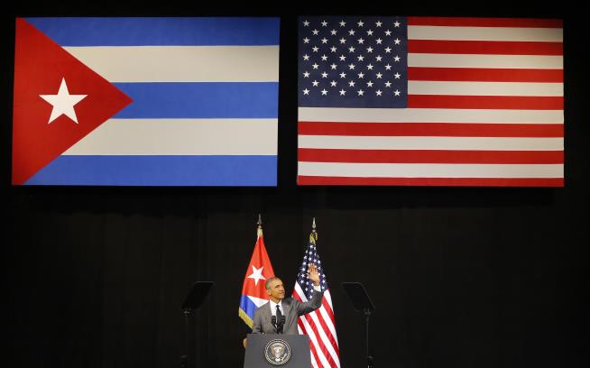 Obama Making Changes to Cuban Immigration Policy