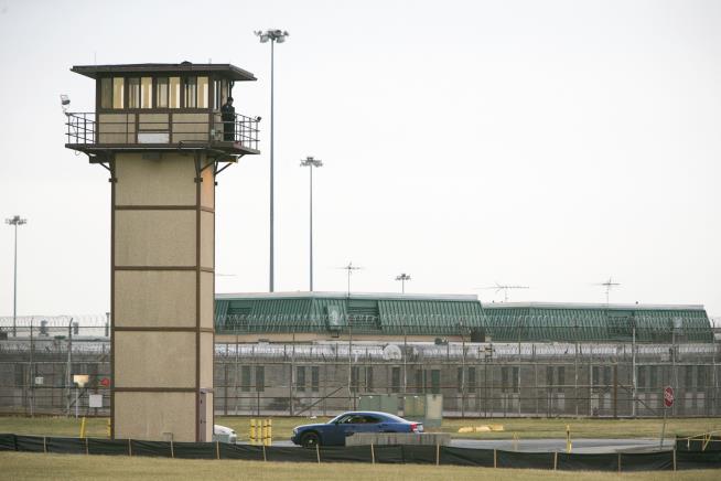 Prisoners Holding Guards Hostage at Delaware Prison