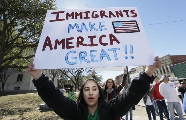 'Day Without Immigrants' Shows Importance to US Economy