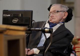 Hawking: 'I May Not Be Welcome' in US Under Trump