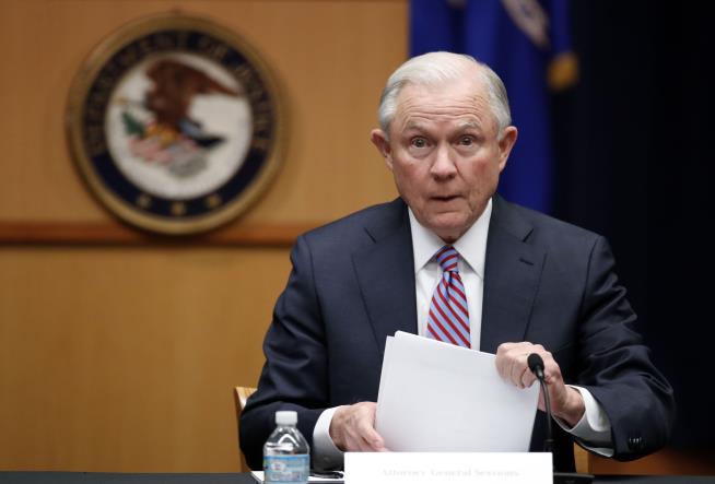 Sessions Calls Hawaii Just 'an Island in the Pacific'
