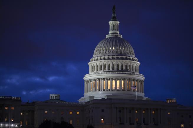 Lawmakers Reach Deal to Avert a Shutdown