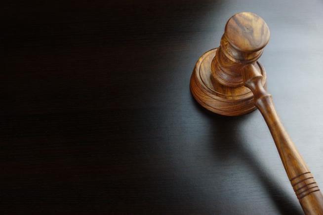 Kentucky Judge Won't Hear Gay Adoption Cases