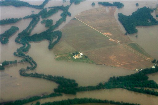 Grain Prices Surge With Midwest Floods