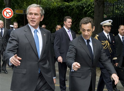 Bush, Sarkozy Warn Iran Over Spurned Nuke Offer