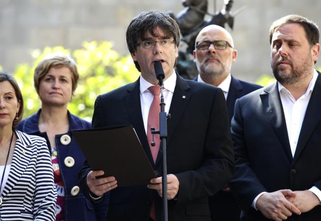 Catalonia Promises October Vote to Leave Spain