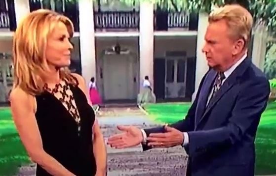 Wheel of Fortune Photo Bombs on 'Southern Charm Week'
