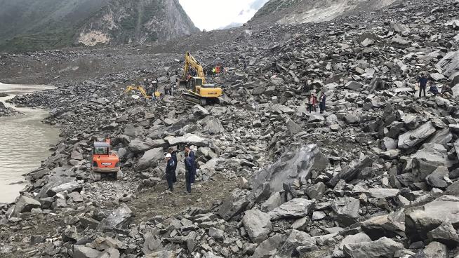 Officials Say Over 120 Buried in China Landslide