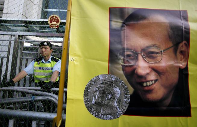 China Lets Nobel Laureate Out of Jail After Cancer Diagnosis