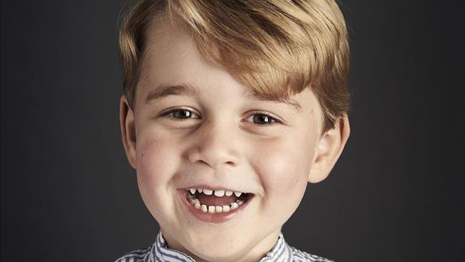 Irresistible Portrait Marks Prince George's 4th Birthday