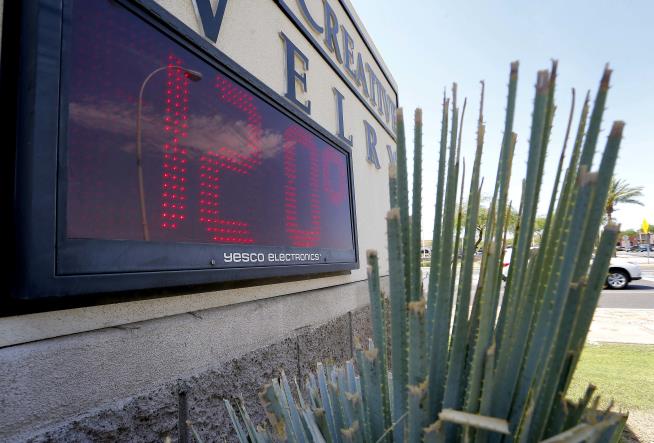 In Phoenix, 2 Babies Die in Hot Cars in 2 Days