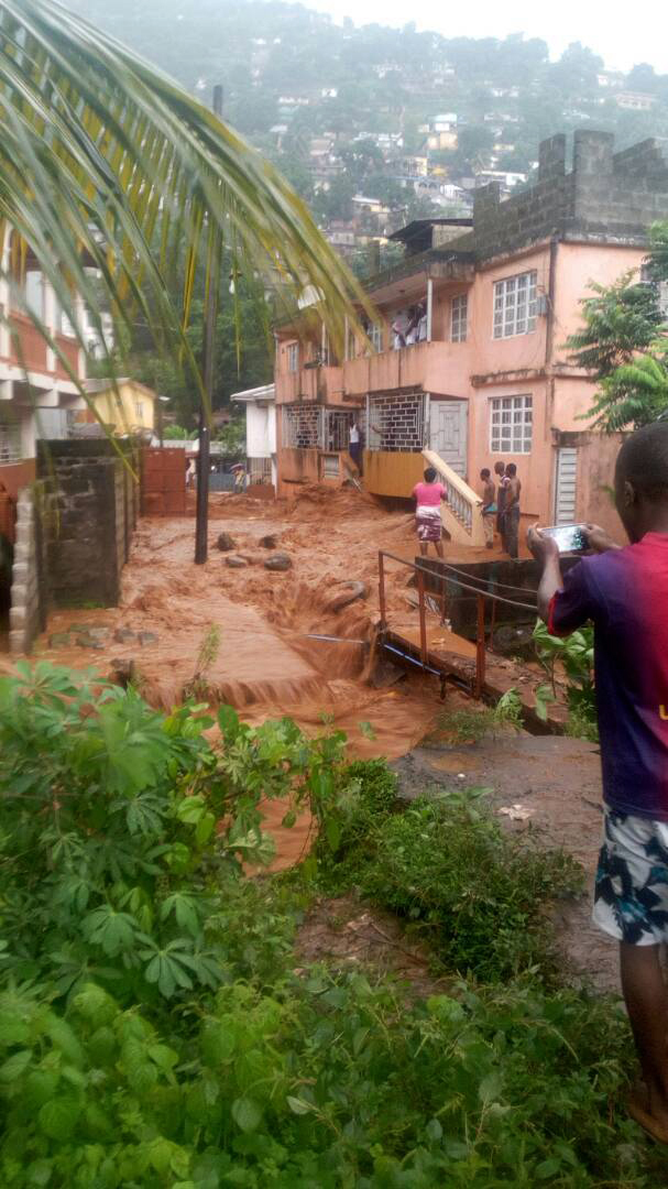 Mudslides, Flooding Leave at Least 250 Dead in Sierra Leone