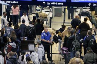 One US Airport to Allow Non-Flyers Past Security