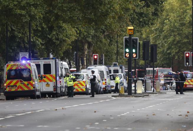 Pedestrians Hit by Car Outside London Museum