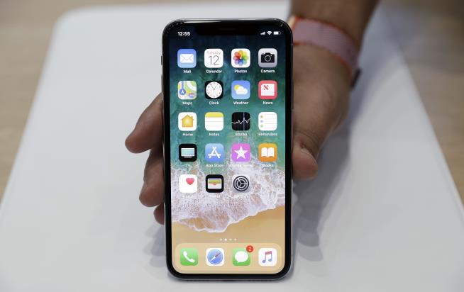 IPhone X Is Impressive, but Not Flawless