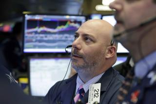 Dow Drops 109, Tech Rise Falters