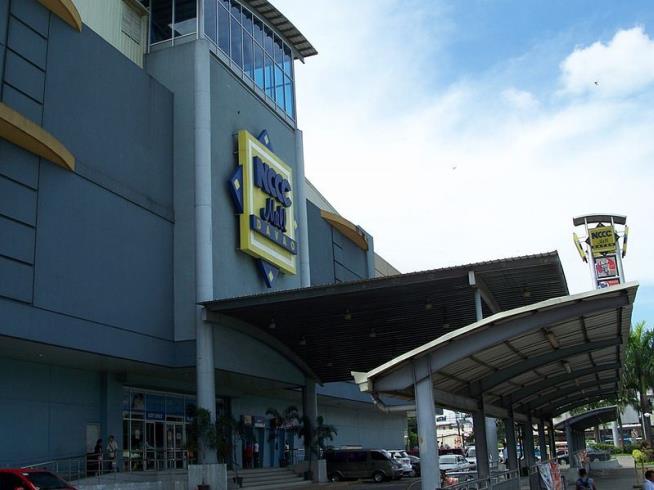 37 Feared Dead in Philippine Mall Fire