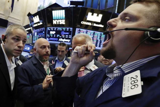 Stocks Continue New Year's Rally