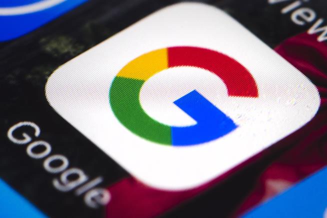 Man Fired for Comments About Women in Tech Sues Google