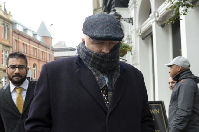 No Jail for Doc Who Burned His Initials Into Patients' Livers