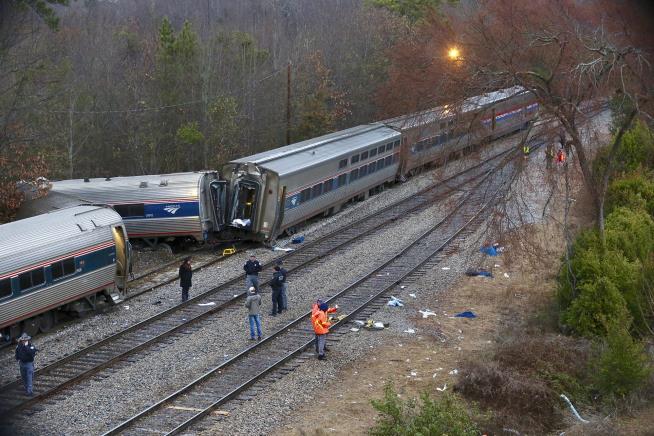 Amtrak Train Wasn't Speeding: It Was on the Wrong Track
