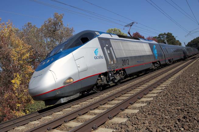 Amtrak Cars Uncouple During Morning Commute